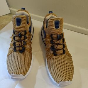 Nike Shox Gravity in Orange Box